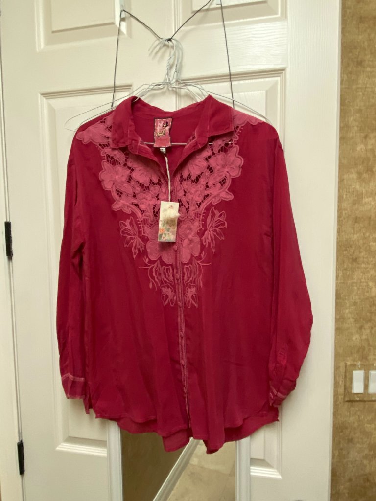 Nwt Johnny Was Gillian Embroidered Cutwork Floral Oversized Buttonup W/Cami M